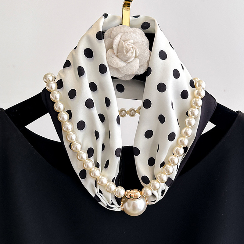 Satin Neck Scarf with Pearls C - Travel Accessories Aesthetic recension och pris