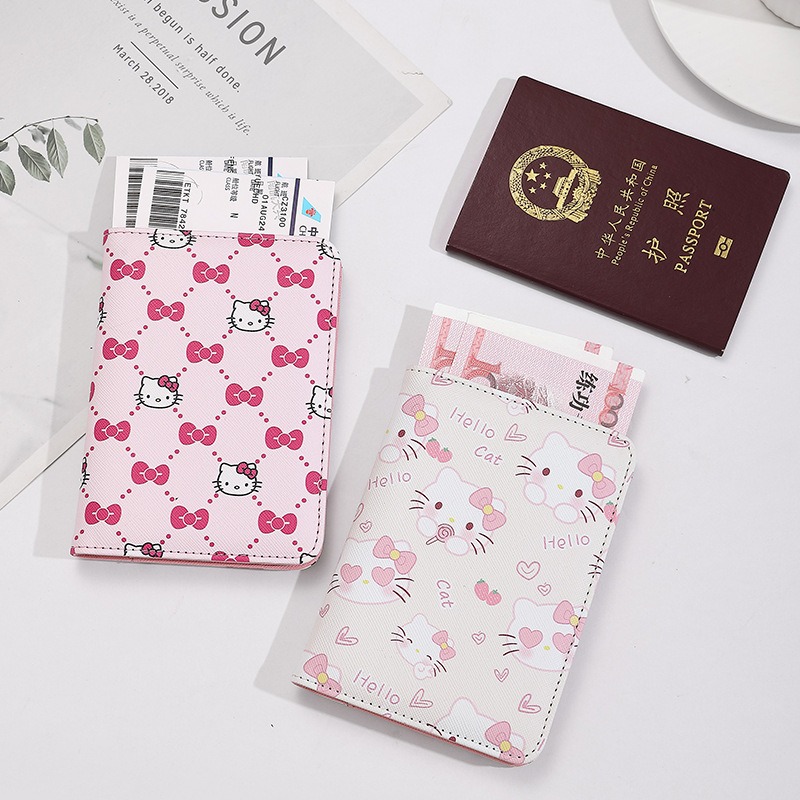 Hello Kitty Women Passport Cov - Travel Accessories India recension och pris